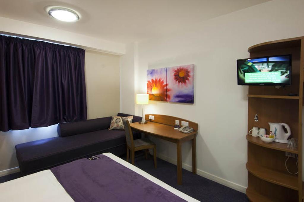Premier Inn Newcastle Team Valley غيتْسْهيد الغرفة الصورة