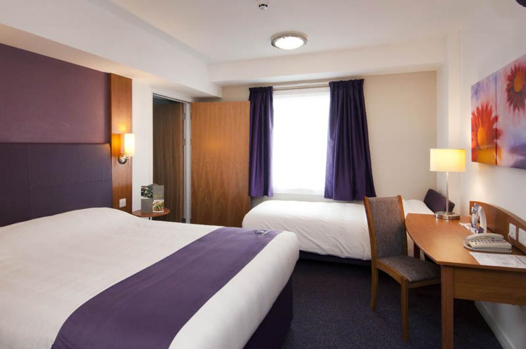 Premier Inn Newcastle Team Valley غيتْسْهيد الغرفة الصورة